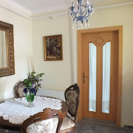 Сasa de vacaciones In Doebroekoez Mit Privatem Pool By Interhome