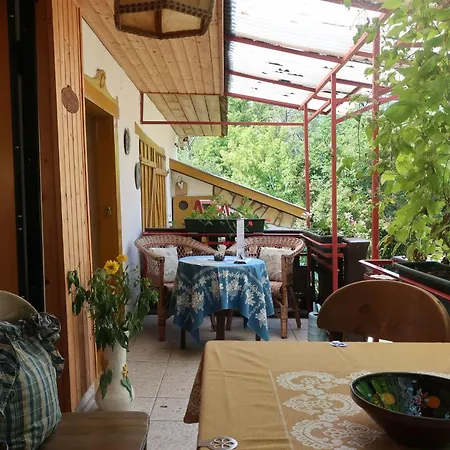 In Doebroekoez Mit Privatem Pool By Interhome Prázdninový dům Dobrokoz