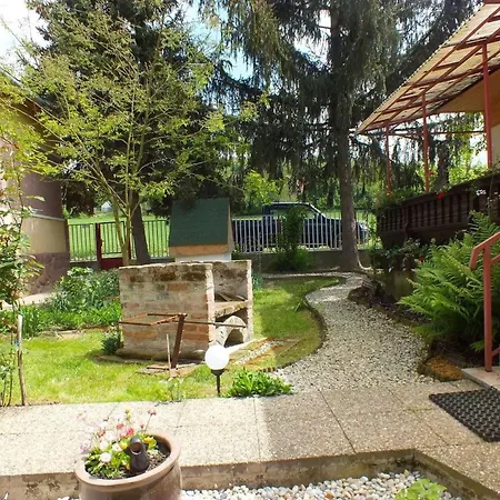 In Doebroekoez Mit Privatem Pool By Interhome *