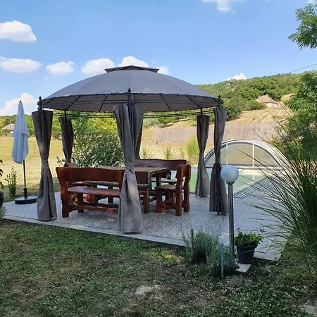 In Doebroekoez Mit Privatem Pool By Interhome