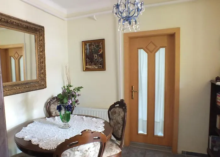 Сasa de vacaciones In Doebroekoez Mit Privatem Pool By Interhome