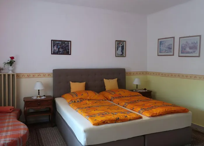 In Doebroekoez Mit Privatem Pool By Interhome Сasa de vacaciones *