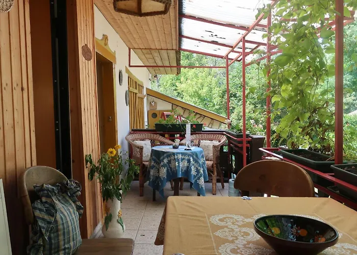 In Doebroekoez Mit Privatem Pool By Interhome Сasa de vacaciones Dobrokoz